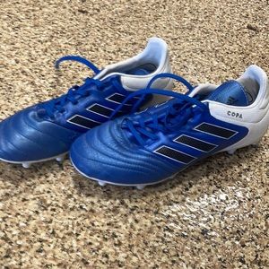 Never worn football or soccer cleats. Size 7